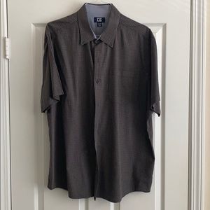 Cutter and Buck short sleeve shirt XXL